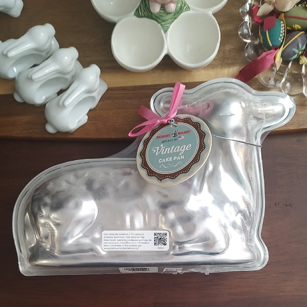 Nordic Ware Aluminum Cake Pan Lamb Easter Sunday Church Jesus Spring